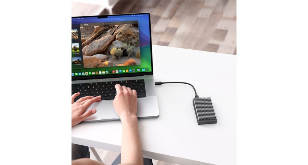 de-2uc-8tnvme-72773-3